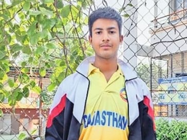 Naitik's state level cricket team selection | Jhunjhunu's Naitik selected in state level cricket team: Will show talent in Under 19 cricket competition - Jhunjhunu News