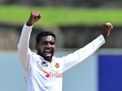 Sri Lanka defeated New Zealand by an innings and 154 runs in the second test.