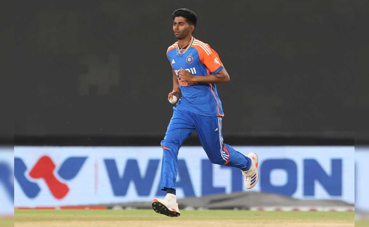 IND vs BAN: 'OMG' Mayank Yadav became a speed merchant, bowled the ball with such speed in the debut match, created a stir in world cricket.