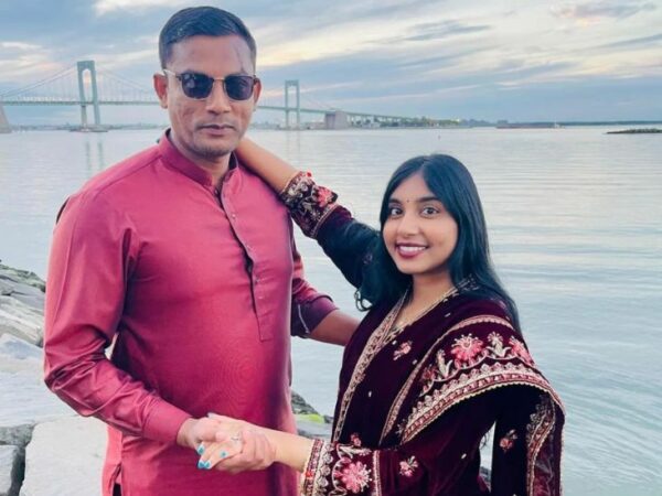 IND PAK | Pakistani Cricketer Raza Hassan Pooja Boman Engagement Photos Update | Indian girl engaged to former Pakistani cricketer: ready to adopt Islam for marriage, both will get married next year