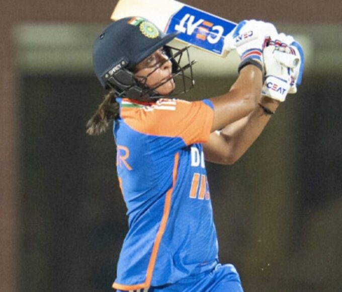 India Women vs Sri Lanka Women 12th Match 1st Inning Scorecard: Team India gave a huge target of 173 runs to Sri Lanka, Harmanpreet Kaur and Smriti Mandhana played explosive innings; See the scorecard of the first inning here