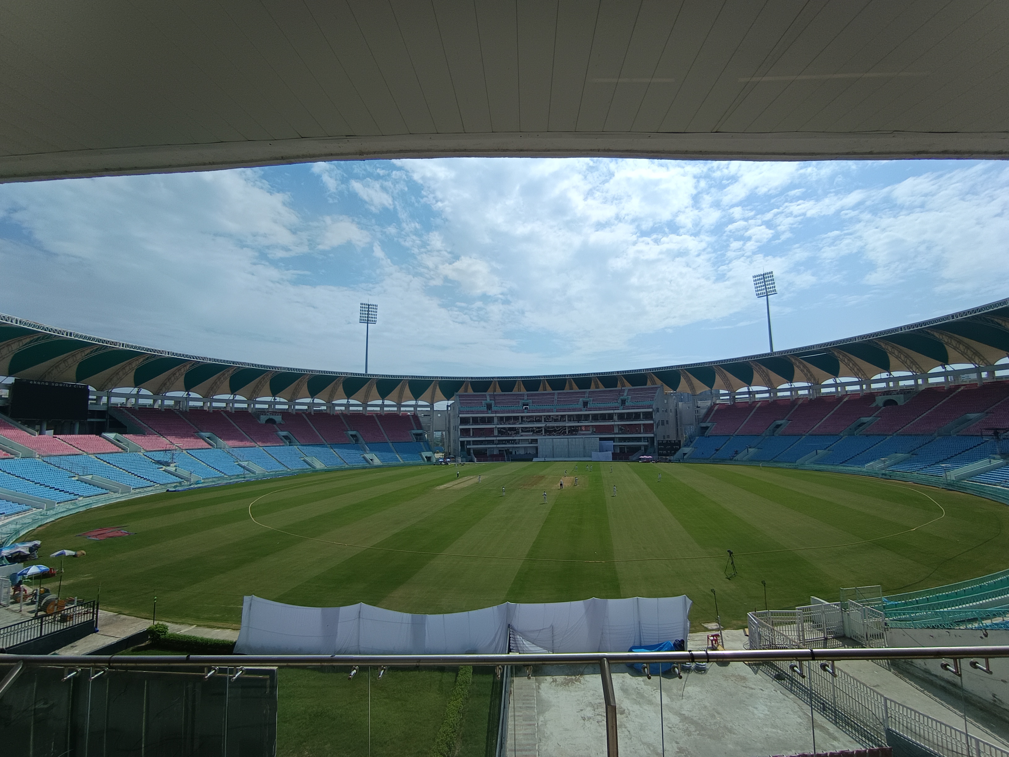 Ranji match is being played at Ekana Stadium.