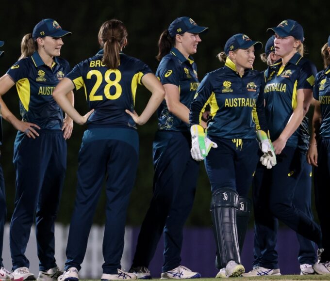 India Women vs Australia Women, 18th Match Live Score Update: Team India got the second blow, opener Smriti Mandhana returned to the pavilion.