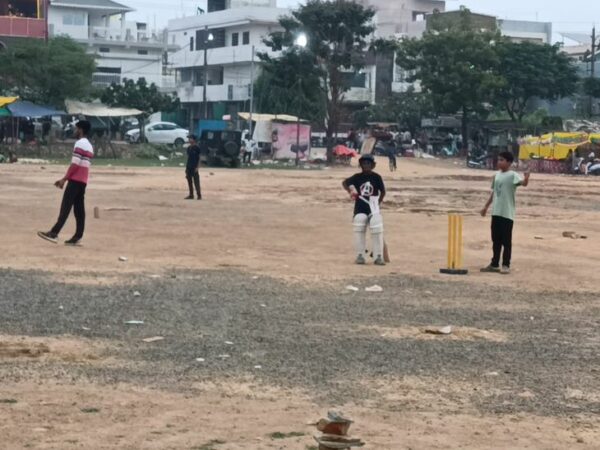 Selection of Under-15 cricket team in Balaghat | Selection of Under-15 cricket team in Balaghat: Match will be played in Jabalpur, coaching will be given in the district for 10 days - Balaghat (Madhya Pradesh) News