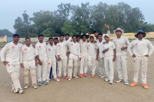 Bihar Inter District Boys went to U-19 Cricket, Siwan, Nawada and Kaimur won