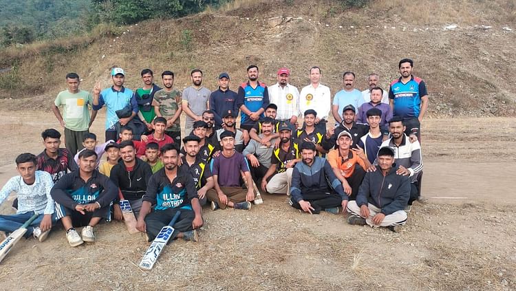 Cricket Pratiyogita Begin In Taorun - Sirmour News