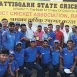 Bilaspur became Under-19 cricket champion by defeating Raipur team by 110 runs. Bilaspur became Under-19 cricket champion by defeating Raipur team by 110 runs - durg-bhilai News