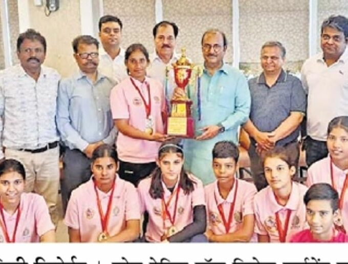 Congratulations to the women's tennis ball cricket champion team. Congratulations to the women's tennis ball cricket champion team - Jaipur News