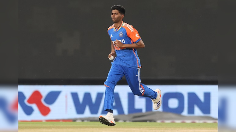 IND vs BAN: 'OMG' Mayank Yadav became a speed merchant, bowled the ball with such speed in the debut match, created a stir in world cricket.