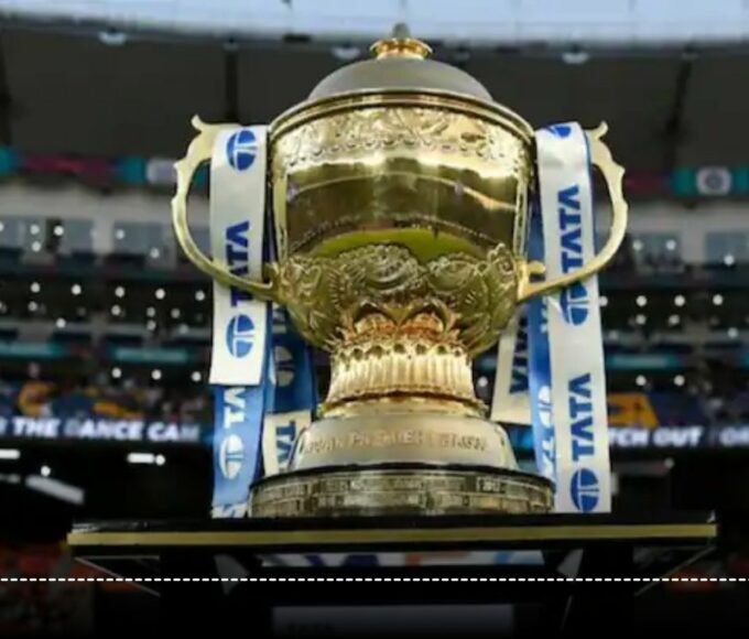 IPL 2025 Retention: There will be a double blast on Diwali today, the list of retained and released players of all 10 franchises will be revealed. IPL 2025 Retention the list of retained and released players of all 10 franchises will be revealed today on Diwali