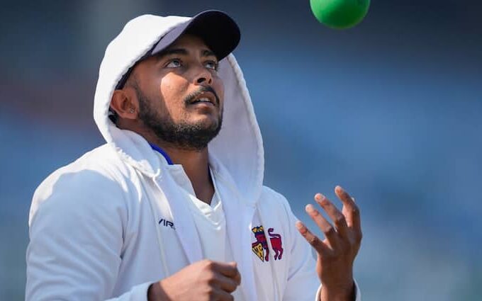 Prithvi Shaw dropped from Mumbai Ranji Trophy team due to overweight and indiscipline report अनफिट पृथ्वी शॉ को BCCI ने दी सजा, रणजी टीम से हुए बाहर, जानें क्यों गंभीर हो गया है मामला