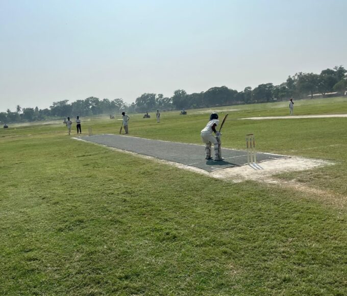 West Champaran District Cricket League: Modern Cricket Club defeated by Service Cricket Club