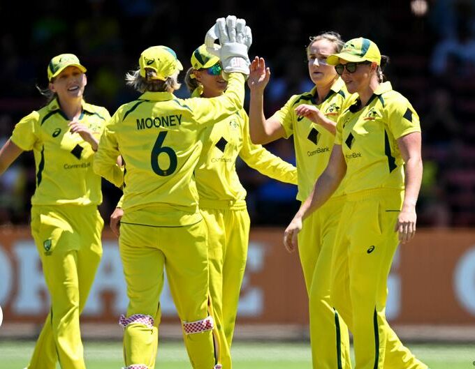 Who has the upper hand in Women's T20 Cricket World Cup?