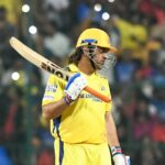 ms dhoni statement on ipl 2025 confirms playing for chennai super kings csk MS Dhoni के फैंस के लिए आई खुशखबरी, खुद IPL 2025 में खेलने पर दिया बयान