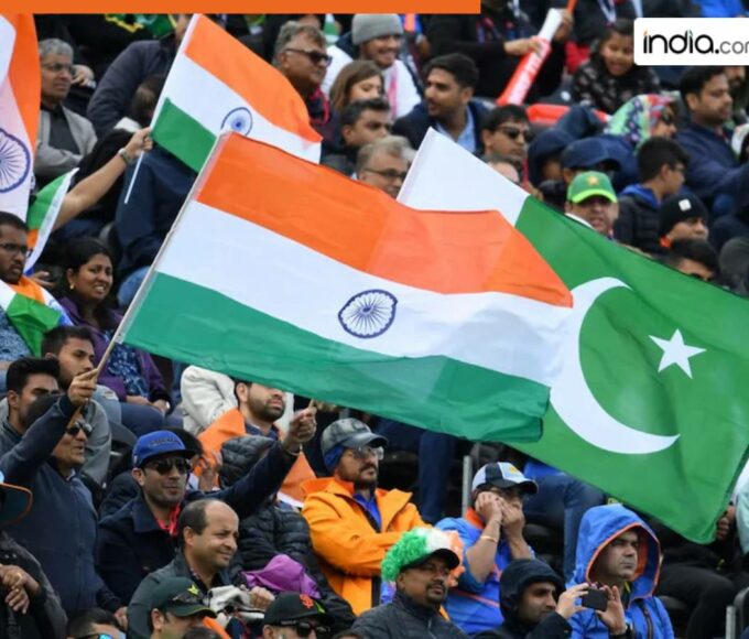 IND vs PAK flags