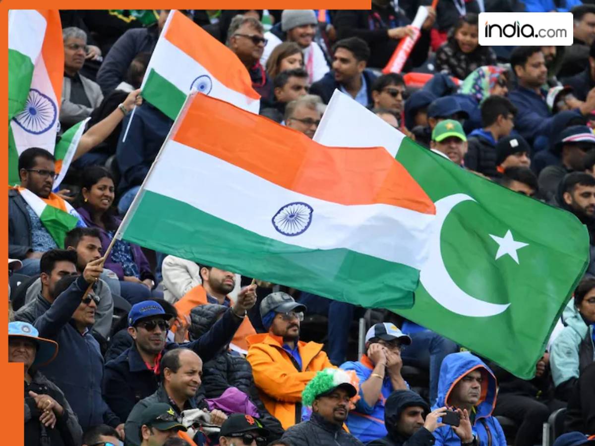 IND vs PAK flags