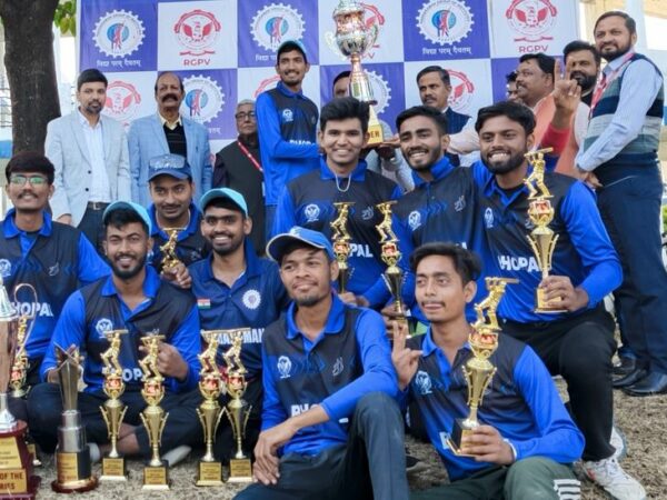 Bhopal won the Radharaman RGPV Cricket Tournament by 112 runs. Bhopal won Radharaman RGPV Cricket Tournament by 112 runs: Rewa suffered a crushing defeat in the final - Bhopal News