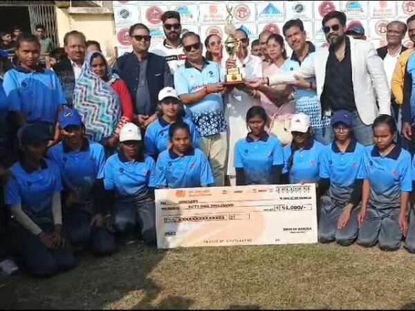 MP won the inter-state women's cricket tournament. MP wins Interstate Women's Cricket Tournament: Beats Rajasthan; Hundreds of school children watched the match at Madhavrao Scindia Stadium - Shivpuri News