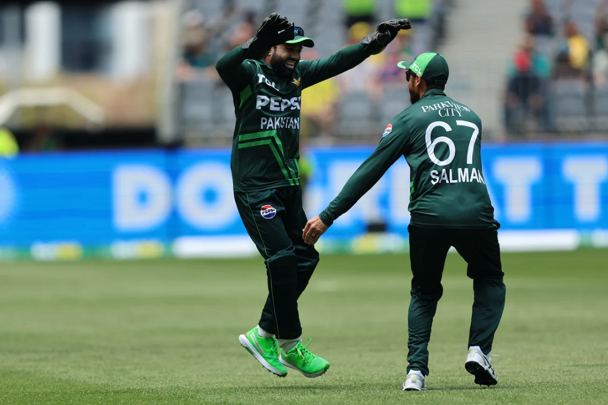 AUS vs PAK: Pakistan won the series on Australian soil for the first time since 2002, defeated Kangaroos by 8 wickets. Pakistan beat Australia by 8 wickets in perth ODI and win series after 22 years