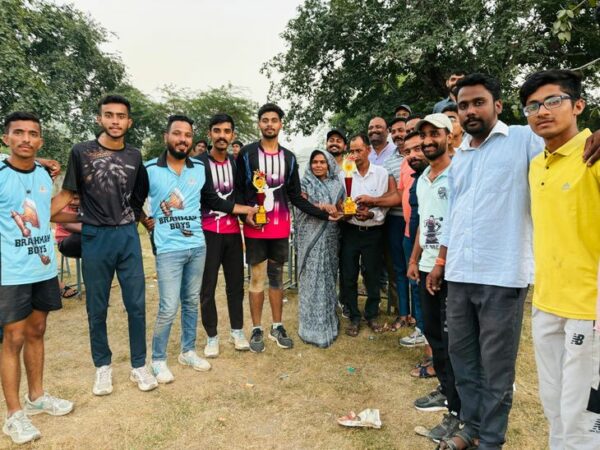 Baran Superkings team became the winner in Barot Samaj Cricket Competition. Baran Superkings team became the winner in Barot Samaj Cricket Competition - bichhiwara News