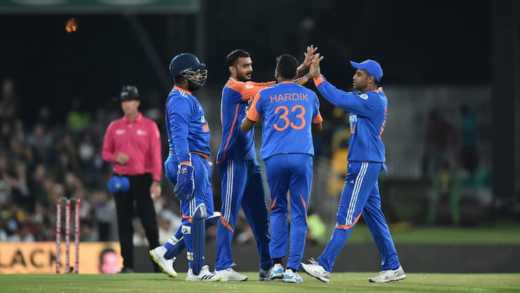 India South Africa 4th T20 Johannesburg IND vs RSA Possible Playing XI Here Know Latest Sports News IND vs SA: जोहांसबर्ग में सीरीज जीतने उतरेगी टीम इंडिया, ऐसी हो सकती है दोनों टीमों की प्लेइंग इलेवन