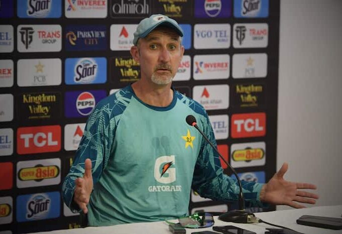 Pakistan Cricket Board on Jason Gillespie Head Coach till PAK vs SA Test Series not Aqib Javed Jason Gillespie: आकिब जावेद का कटा पत्ता! PCB ने दिया साफ संदेश, जेसन गिलेस्पी को लेकर आई बड़ी खबर