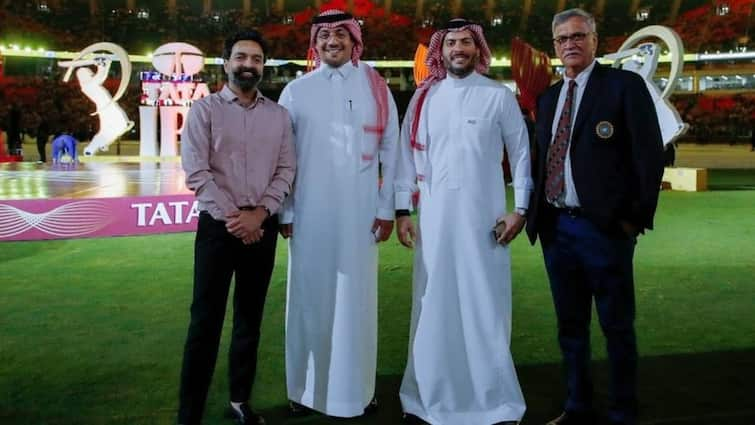 Saudi Arabia dismisses reports of claiming World richest cricket league after IPL 2025 Mega Auction दुनिया की सबसे महंगी लीग की शुरुआत नहीं करेगा सऊदी अरब, जेद्दा में ऑक्शन होने के बाद आया बड़ा अपडेट