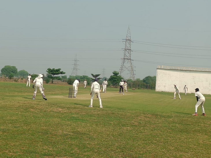 Under-15 Inter District Cricket Competition Under-15 Inter District Cricket Competition: Narmadapuram defeated Harda by 113 runs - narmadapuram (hoshangabad) News