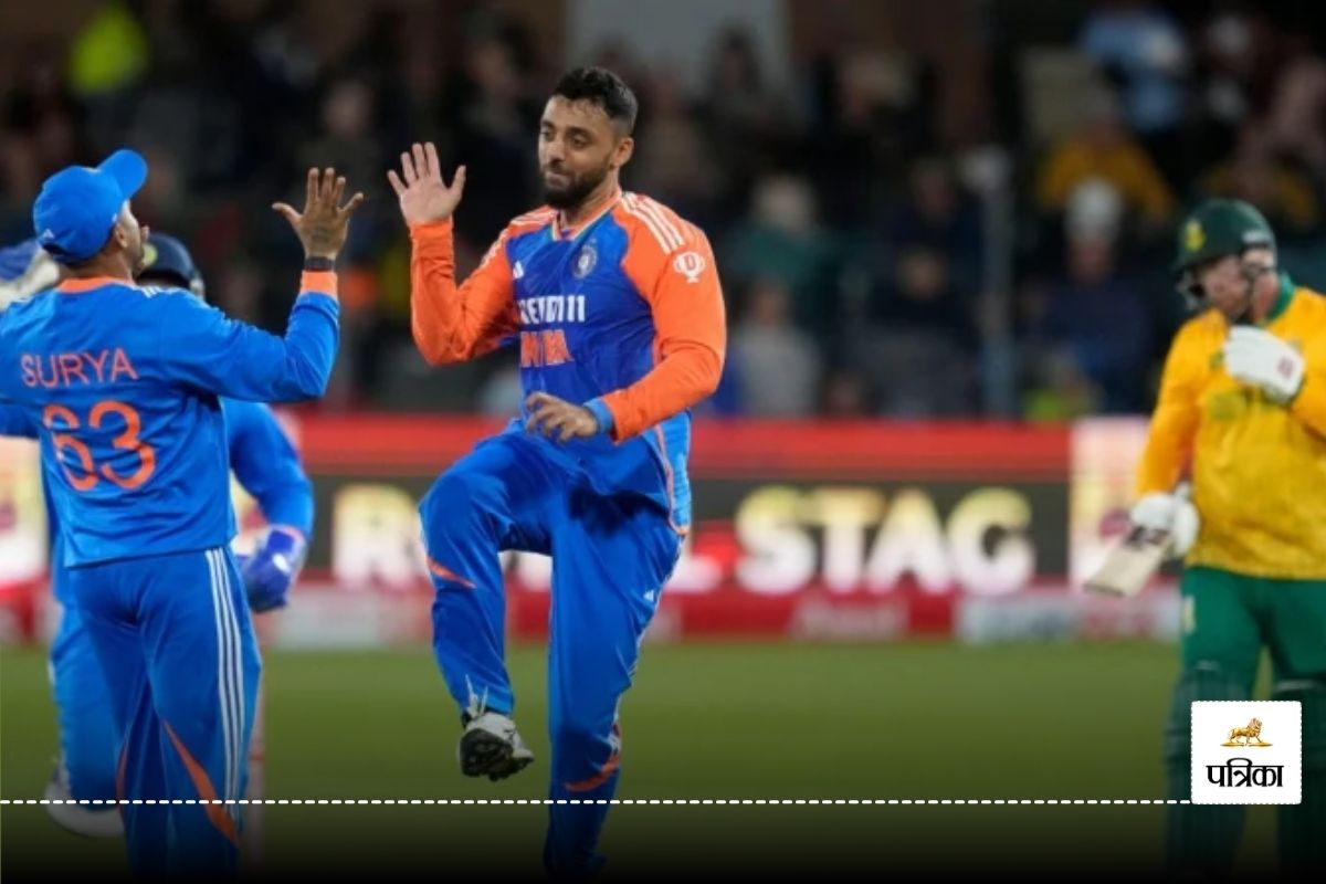 Varun Chakraborty also made this shameful record by taking 5 wickets, became the first Indian player to do so. ind vs sa 2nd t20i varun chakravarthy becomes the first indian player who take 5 wickets with t20i defeat