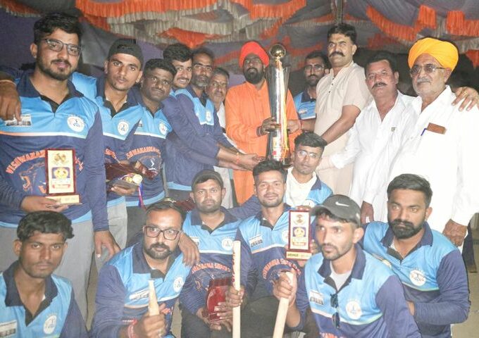 Vishwakarma Premier League Cricket Competition and Dan Singh Bhomiya Volleyball Competition concluded. Vishwakarma Premier League cricket competition and Dansingh Bhomiya volleyball competition concluded - Jaisalmer News