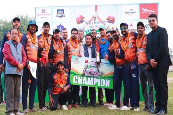 Maheshwar Foundation, Muzaffarpur team won Chandrapur Mayor Cup cricket title