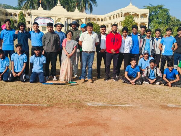 Two matches on Thursday in Maharishi Inter School Cricket Tournament | Cricket Tournament 2024-25 organized in Maharishi School: St. George and Siddharth Public School's spectacular victory - Bhopal News