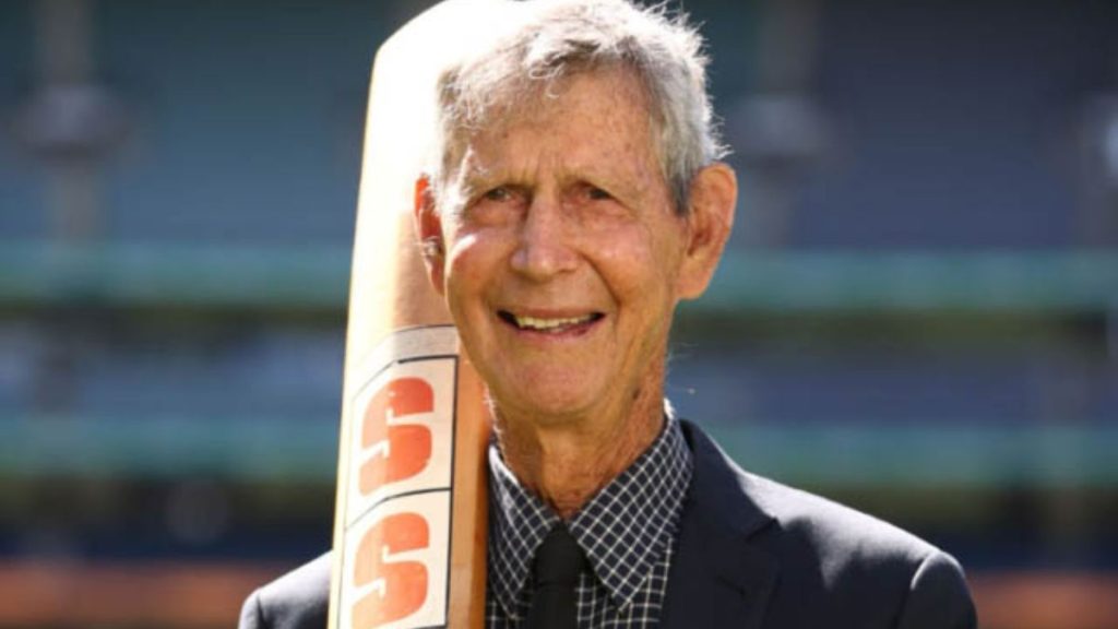 A wave of mourning ran in the cricket world, the batsman who scored more than 15 thousand runs passed away.